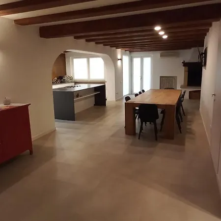 Lägenhet Indipendente - Il Portichetto Vicenza