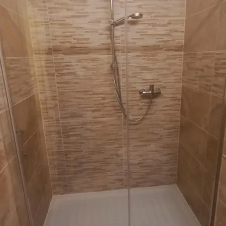 Indipendente - Il Portichetto *